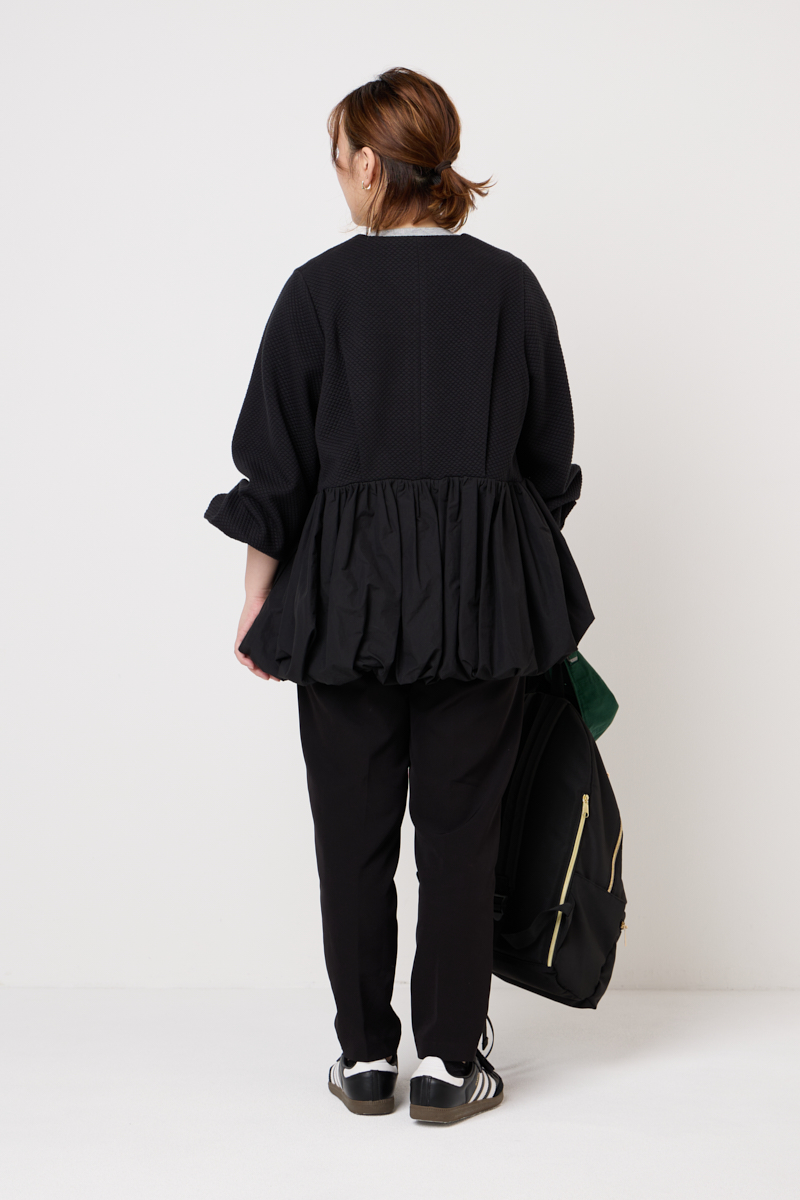 クラウドチームVERY田中ひとみの[THREE SQUARE]バルーンコンビブルゾンコーデ