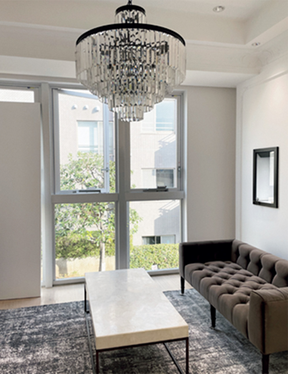 プライベートなサロンでお買物も