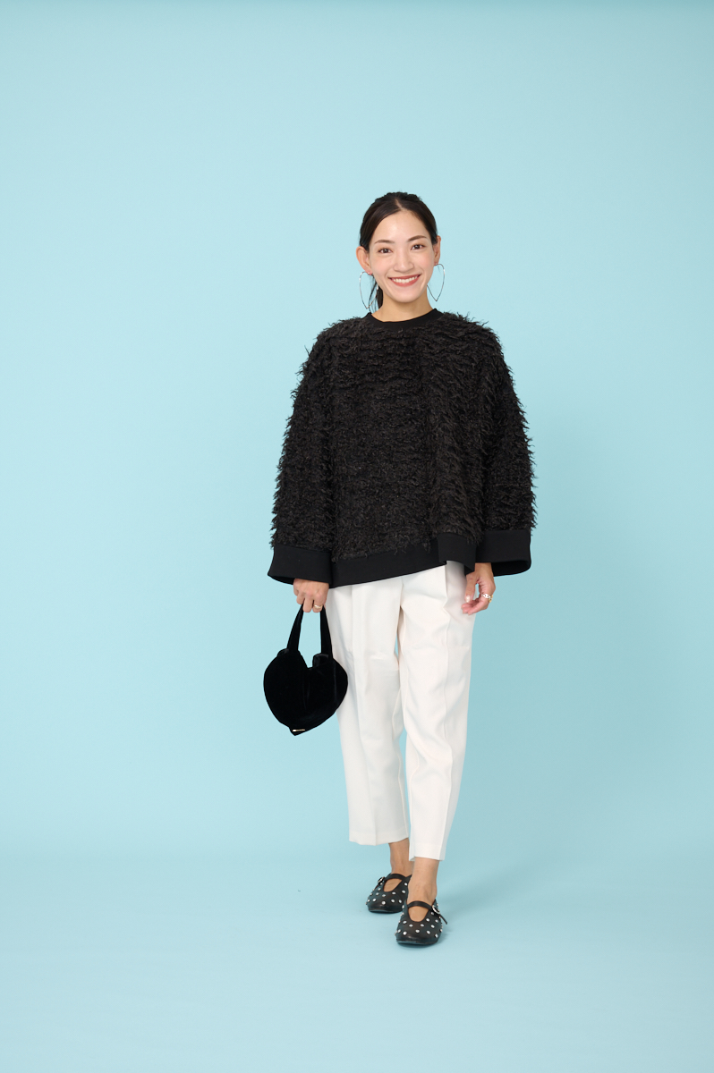 クラウドチームVERY髙松愛里の[ALEGRE]シャギープルオーバーコーデ