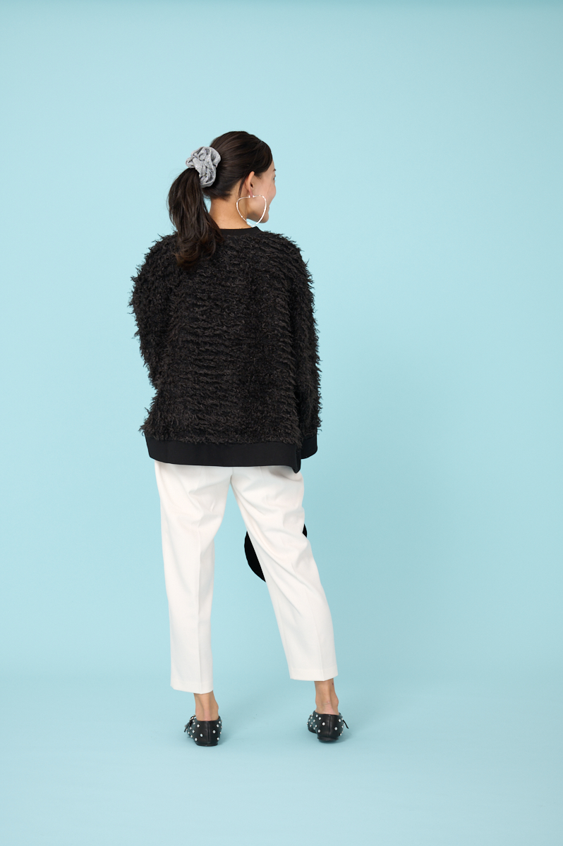 クラウドチームVERY髙松愛里の[ALEGRE]シャギープルオーバーコーデ