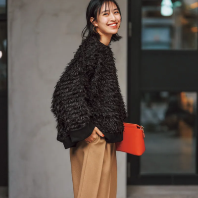 年末の【イベントコーデ】にシャギー素材が華やか！ブラックで大人のムードに