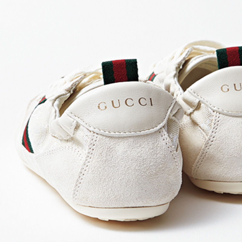 上品なグッチのロゴ