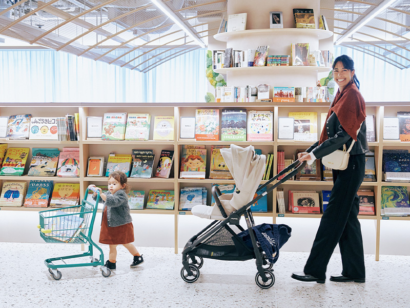 大型書店BUNKITSU TOKYOの店内