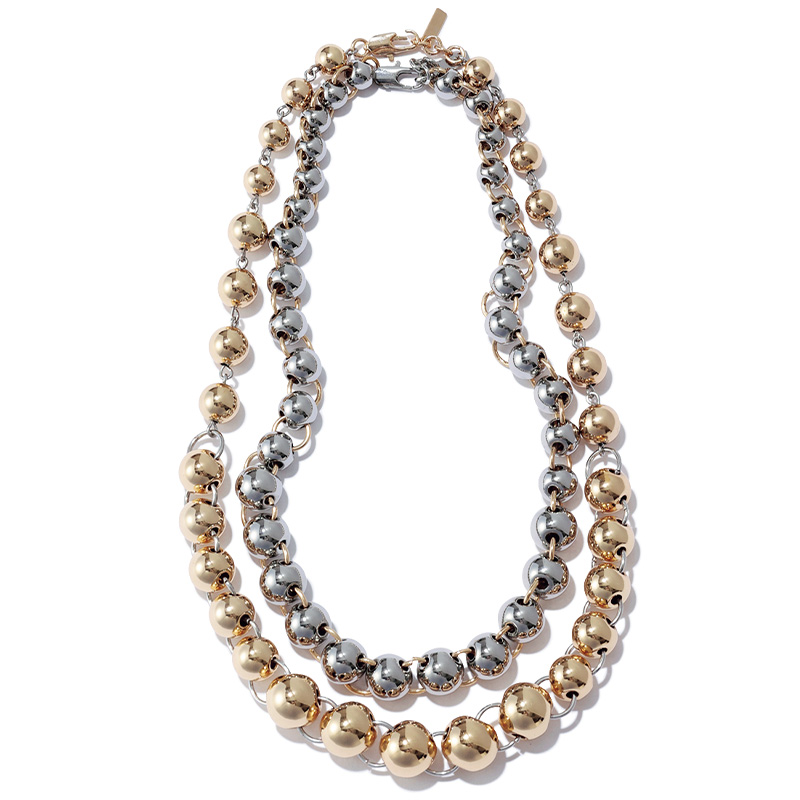 ZARAのボールネックレス