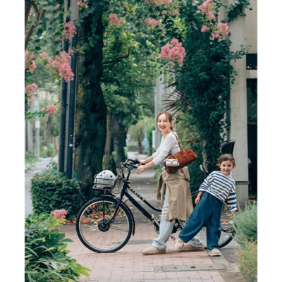 ママのデイリー靴に【UGG】が人気！いつものデニムが秋冬モードに