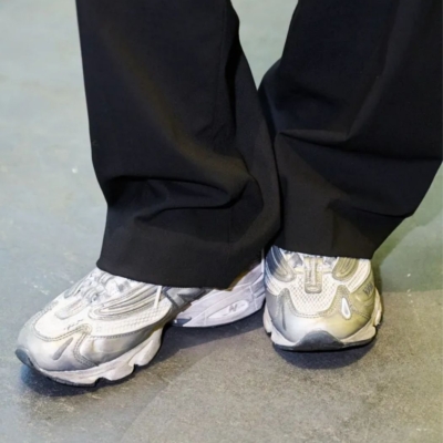 キレイめ派の差し色シューズは【シルバー】が定番化！＜VERY FES. 2025＞