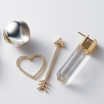 冬タートルは“アシンメトリーなピアス”で盛る！センスの良さを印象づけるものって？