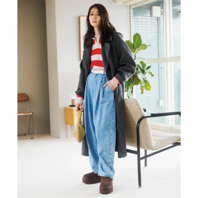 【短丈UGG】×ゆったりデニム合わせが新鮮！パンツをかぶせてももたつかない
