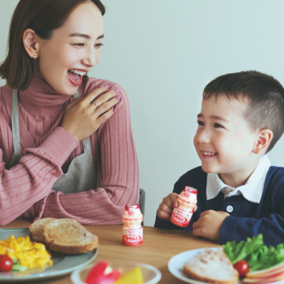 家族の健康を守りたい！ママが毎朝「ヤクルト」を選ぶ理由