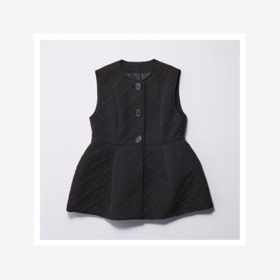 ハレの日【ジレ】はセールで賢く！手持ちボトムスに合うおすすめ2選