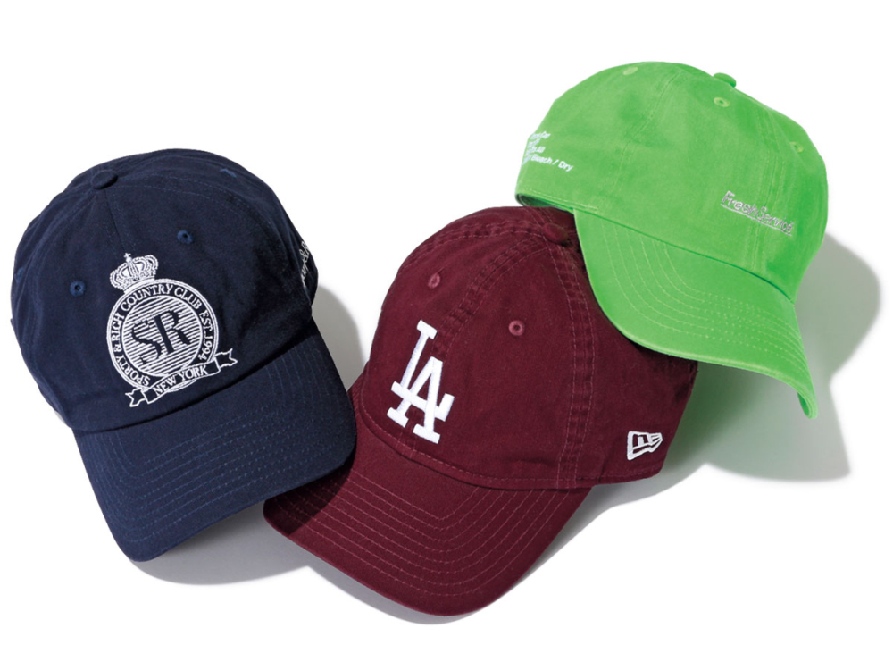 コーデのハズしになるキャップは夫婦兼用で