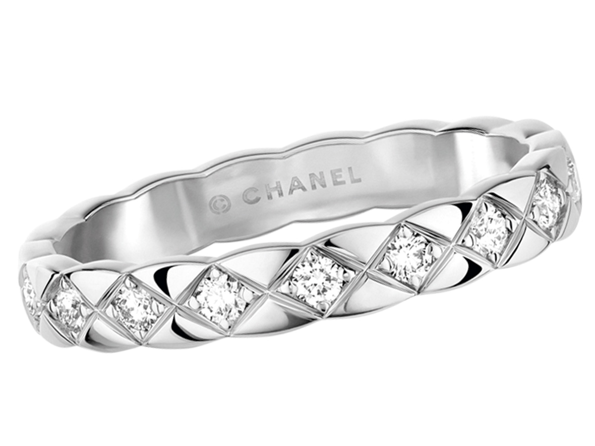 ホワイトゴールドにダイヤが入ったココクラッシュリング