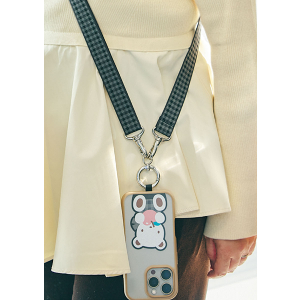 忙しママに欠かせないスマホは自分の好なもので飾って気分アップ