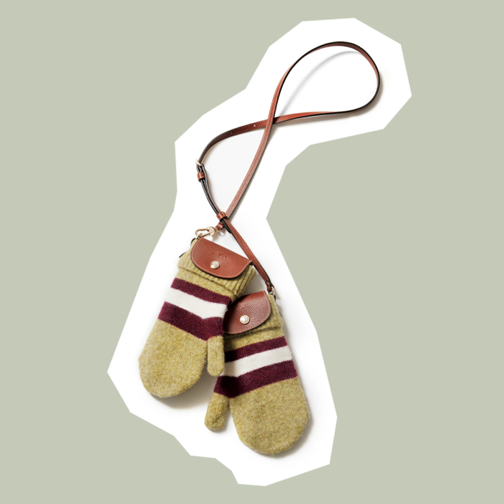 ロンシャンのミトン型のクロスボディバッグ