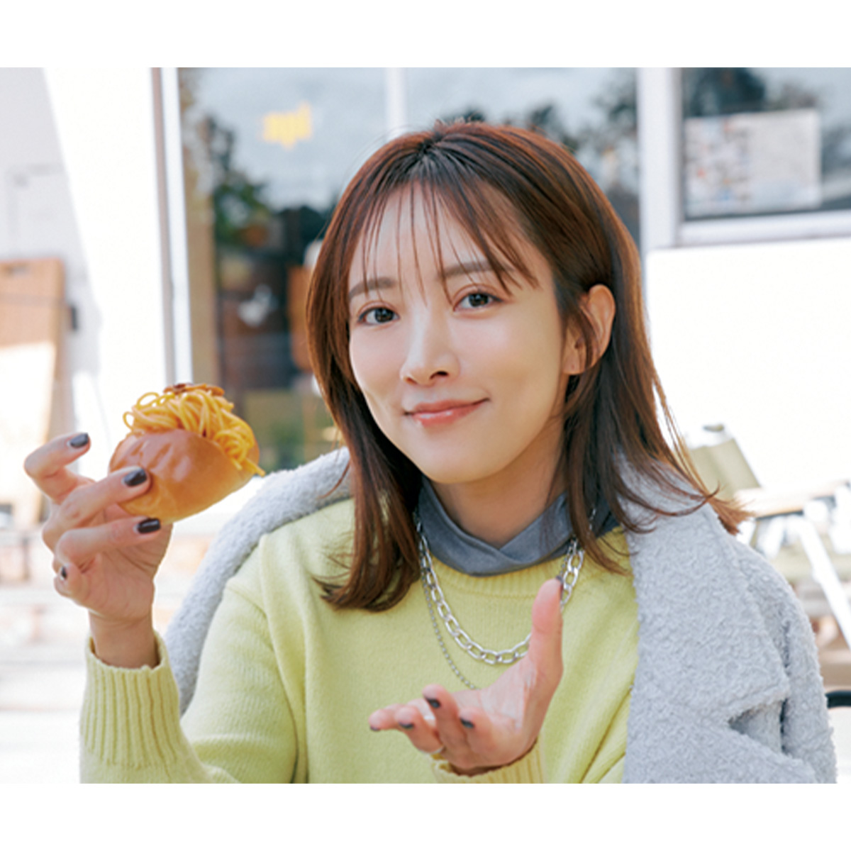 パンに挟んでナポリタンドックに