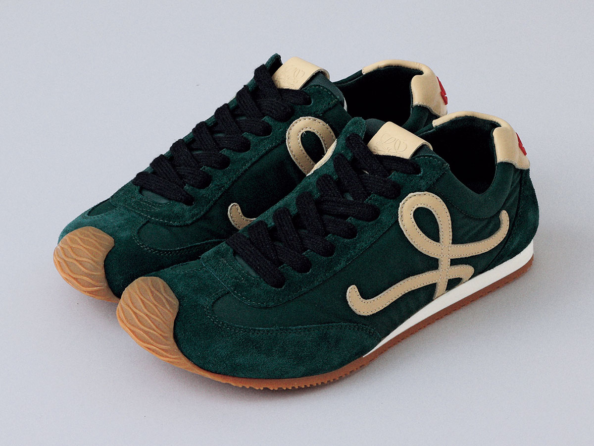 ロエベのロープロファイルスニーカーに注目