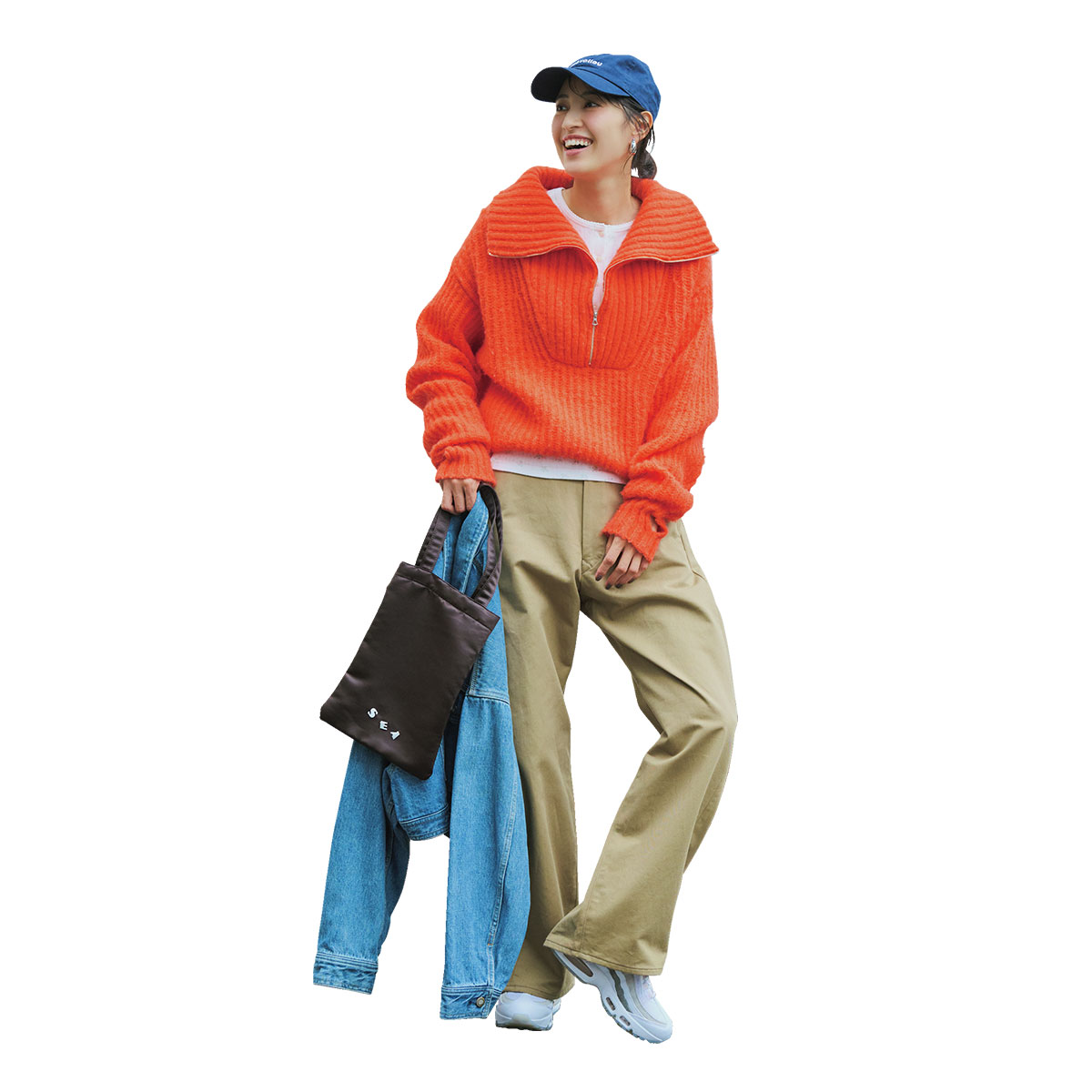 デニム＆チノパンのアメカジコーデもスニーカーをハイテクにするだけで脱ほっこり