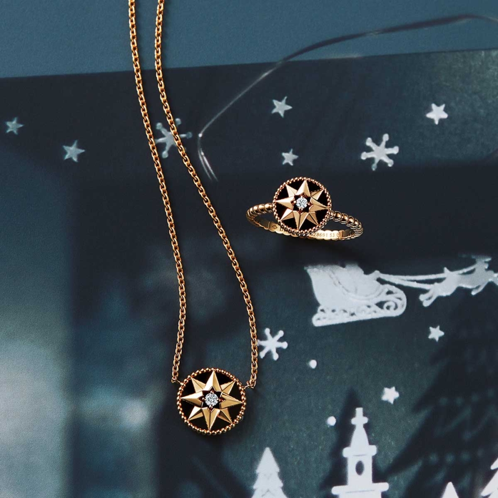 ディオールのローズデヴァンのリングとネックレス