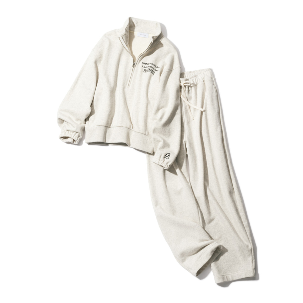 アダム エ ロペのスウェットプルオーバーとパンツのセットアップ