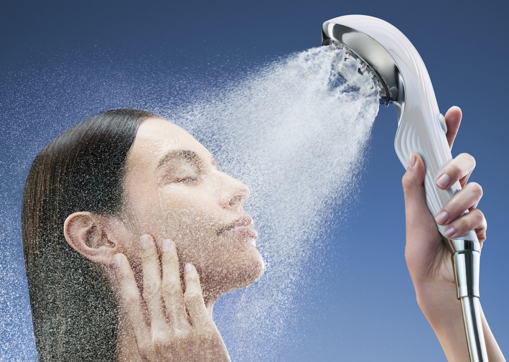 FINE_BUBBLE_U+_model_image_mist_1