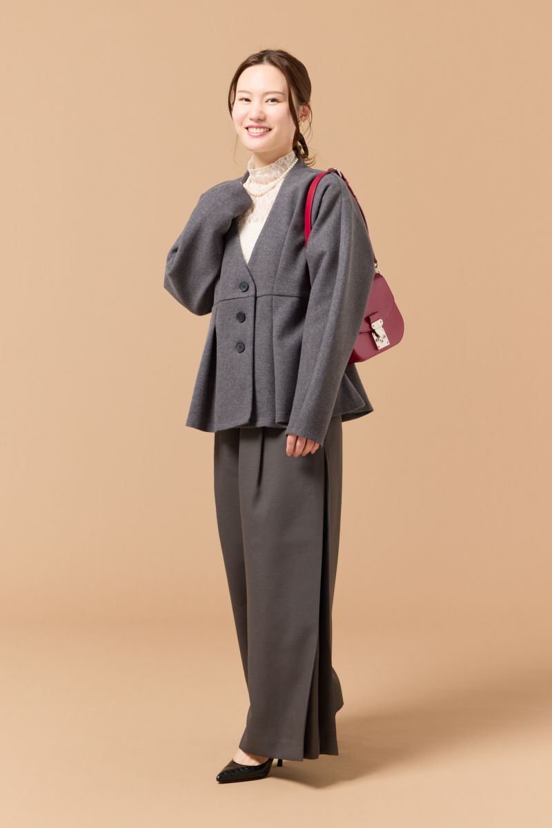 クラウドチームVERY長谷川侑奈の[ALEGRE]ウールライクジャケットコーデ