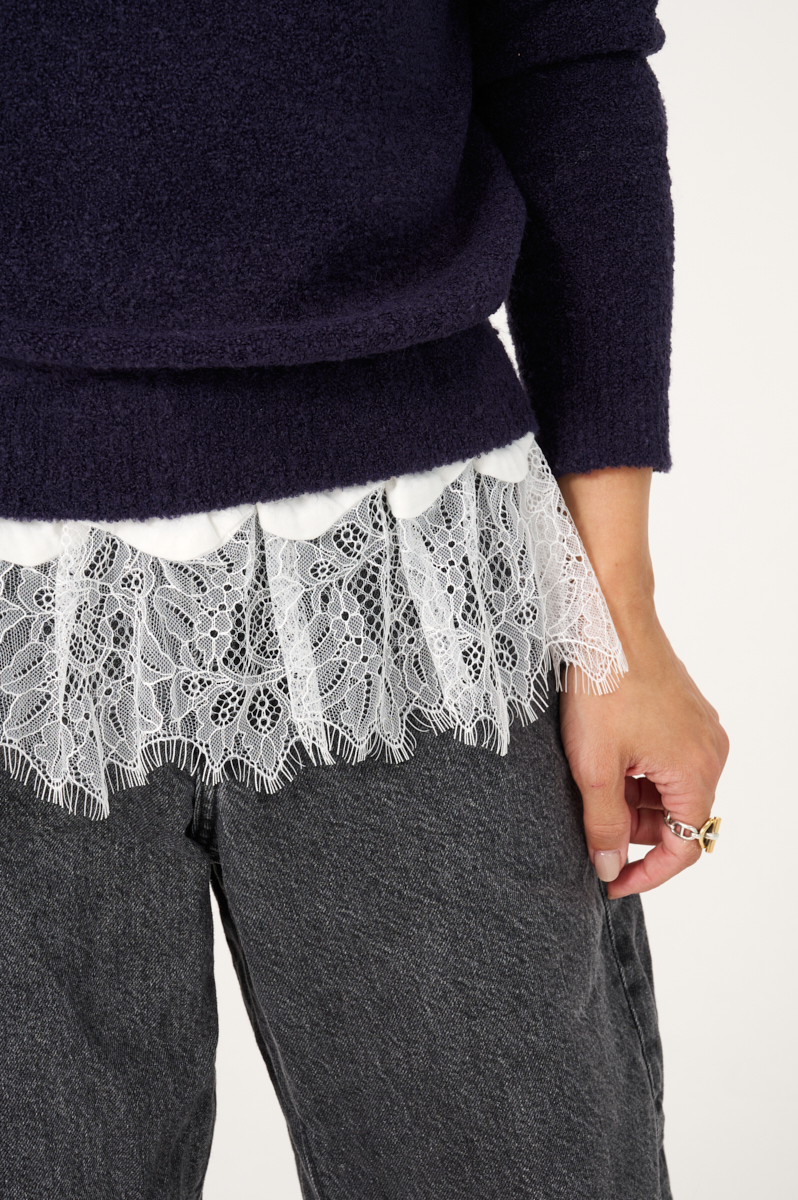 クラウドチームVERY髙松愛里の[VERSEAU]レースレイヤードニットコーデ