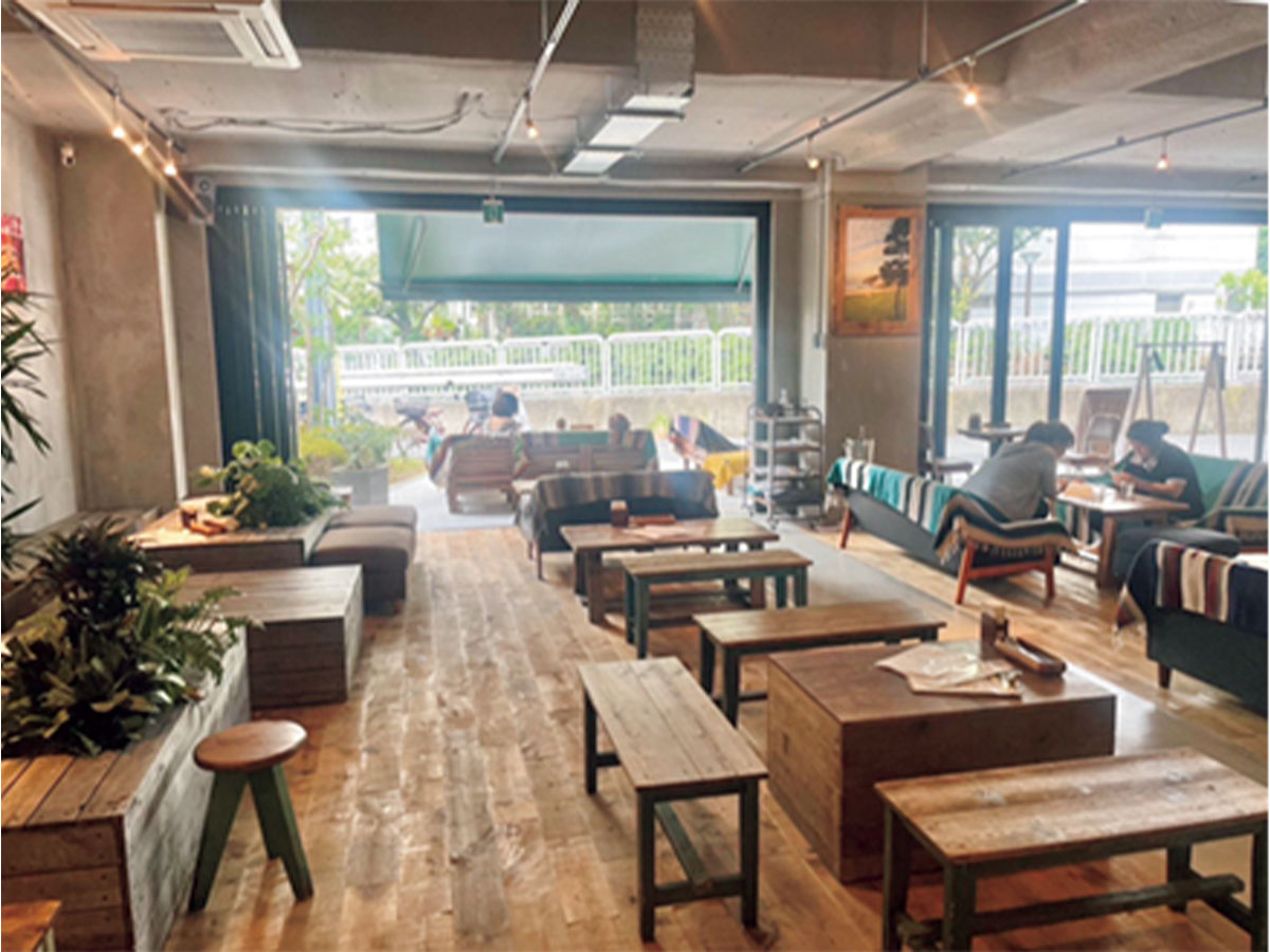 BONDI CAFEの店内