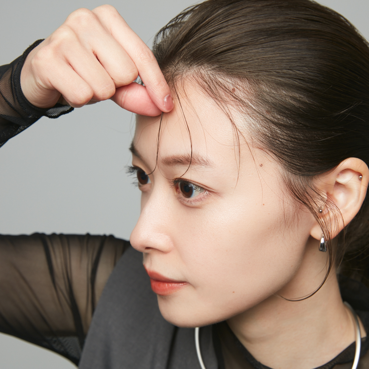 ワイヤーポニーを使ったヘアアレンジ