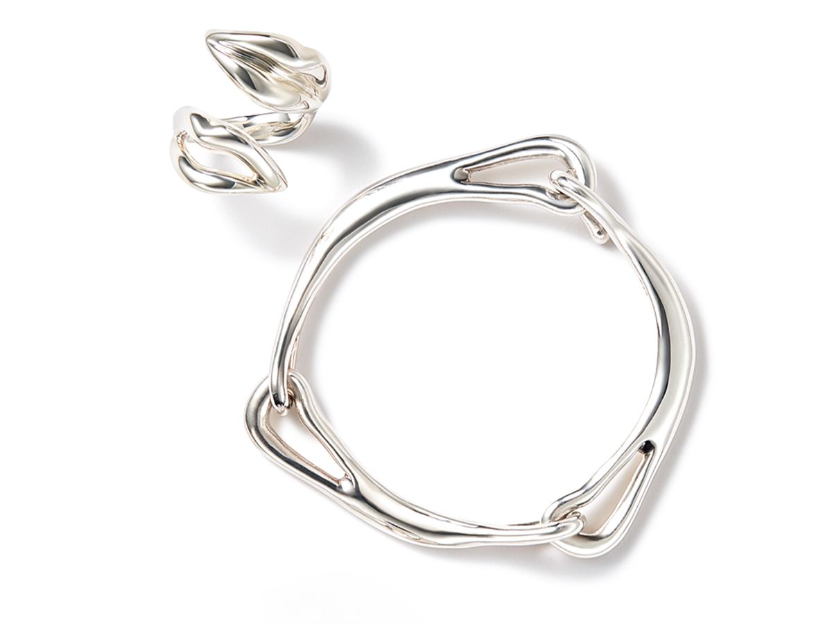 アサミフジカワのシルバーリングとブレスレット