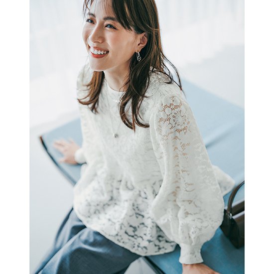 [THREE SQUARE]ペプラムレースブラウス