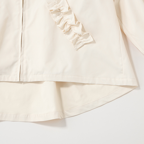 THREE SQUARE]バックフレアコート