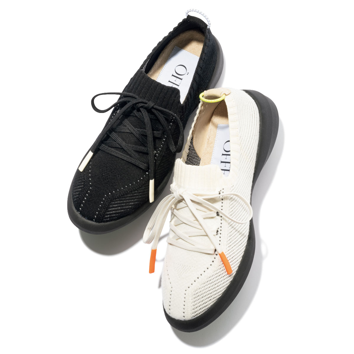 オッフェンの白と黒のスニーカー