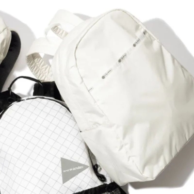 【レスポetc.】キレイめ派に「白リュック」がキテる！軽量で収納力抜群なものだけ