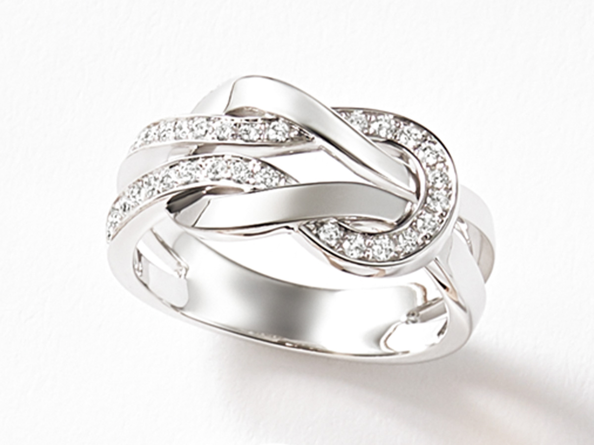 フレッドのシャンスアンフィニのホワイトゴールドとダイヤのリング