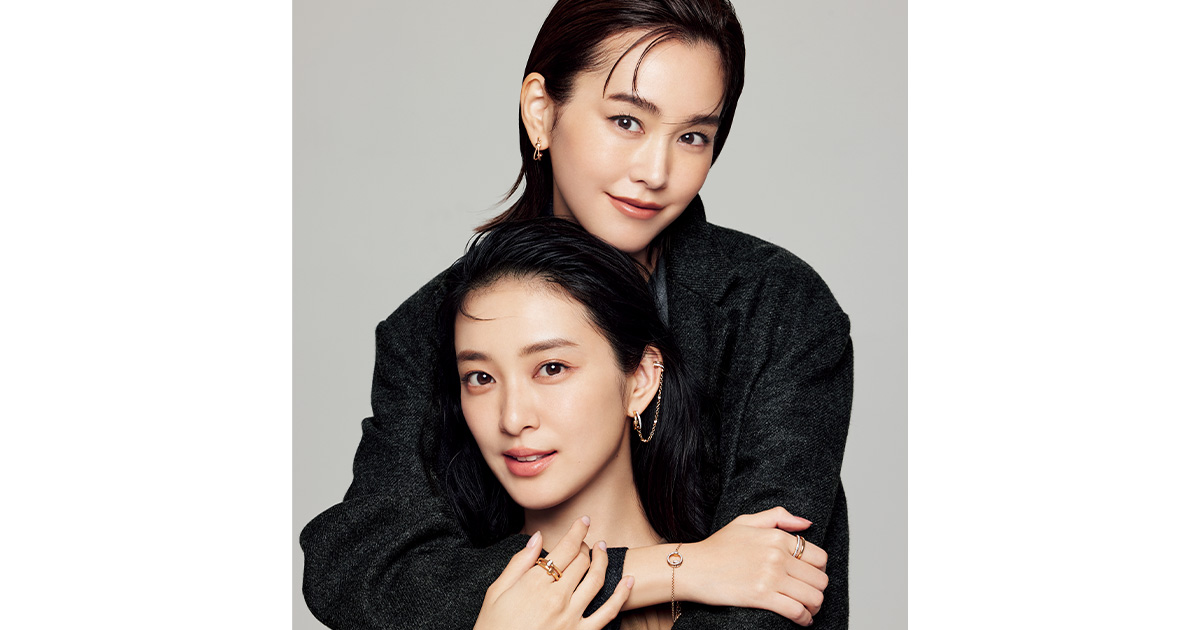 ポメラート トゥギャザーのジュエリーを身につけた桐谷美玲さんと武井咲さん