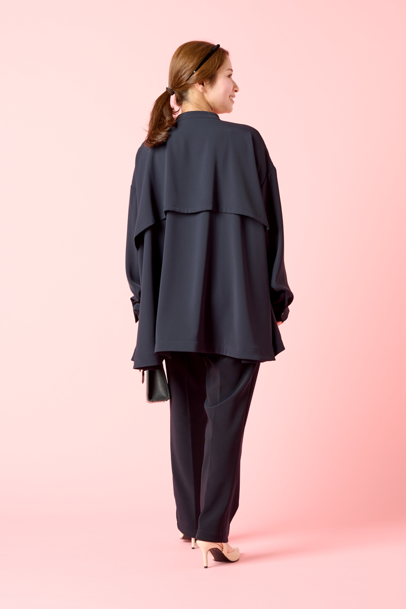 クラウドチームVERY小林千尋の卒入園・卒入学ネイビーブラウスコーデ