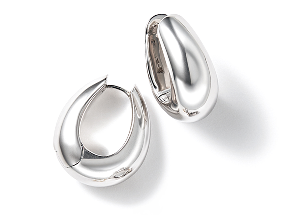 トムウッドのフープピアス