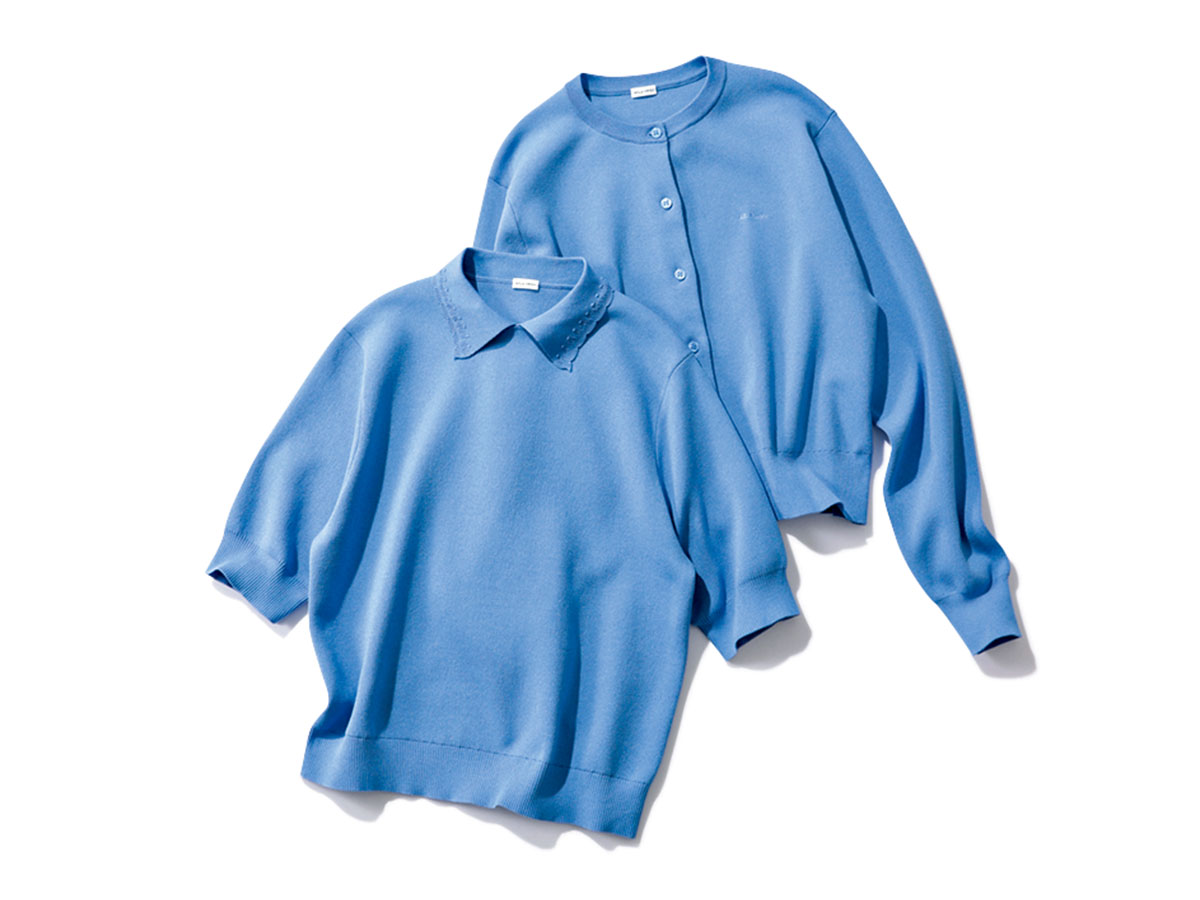 ミラオーウェンの水色の半袖ニットと長袖カーディガンのアンサンブル