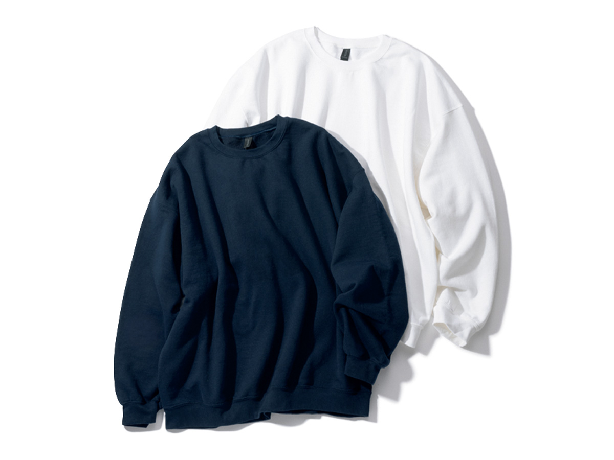 オーセンティックなギルダンのボクシーなスウェット