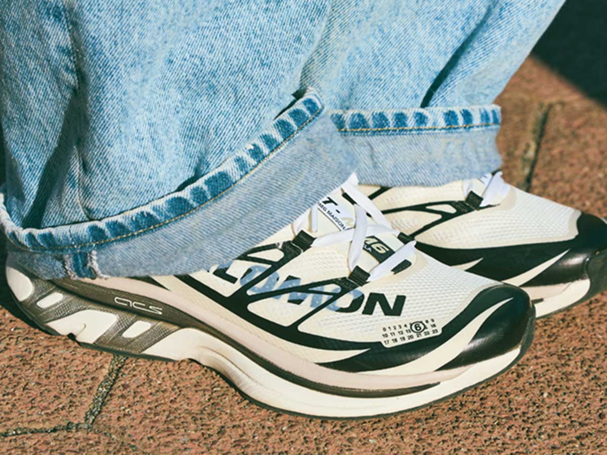 VERYママ愛用のサロモン×マルジェラのスニーカー