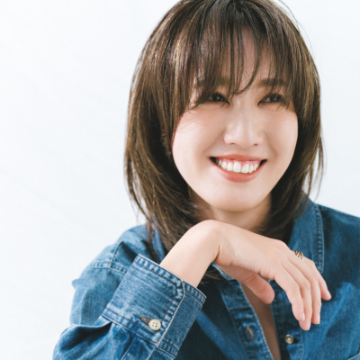 VERY世代の【白髪悩み】に“ぼかしカラー”が正解！今どき感も出せる「実力派サロン」って？