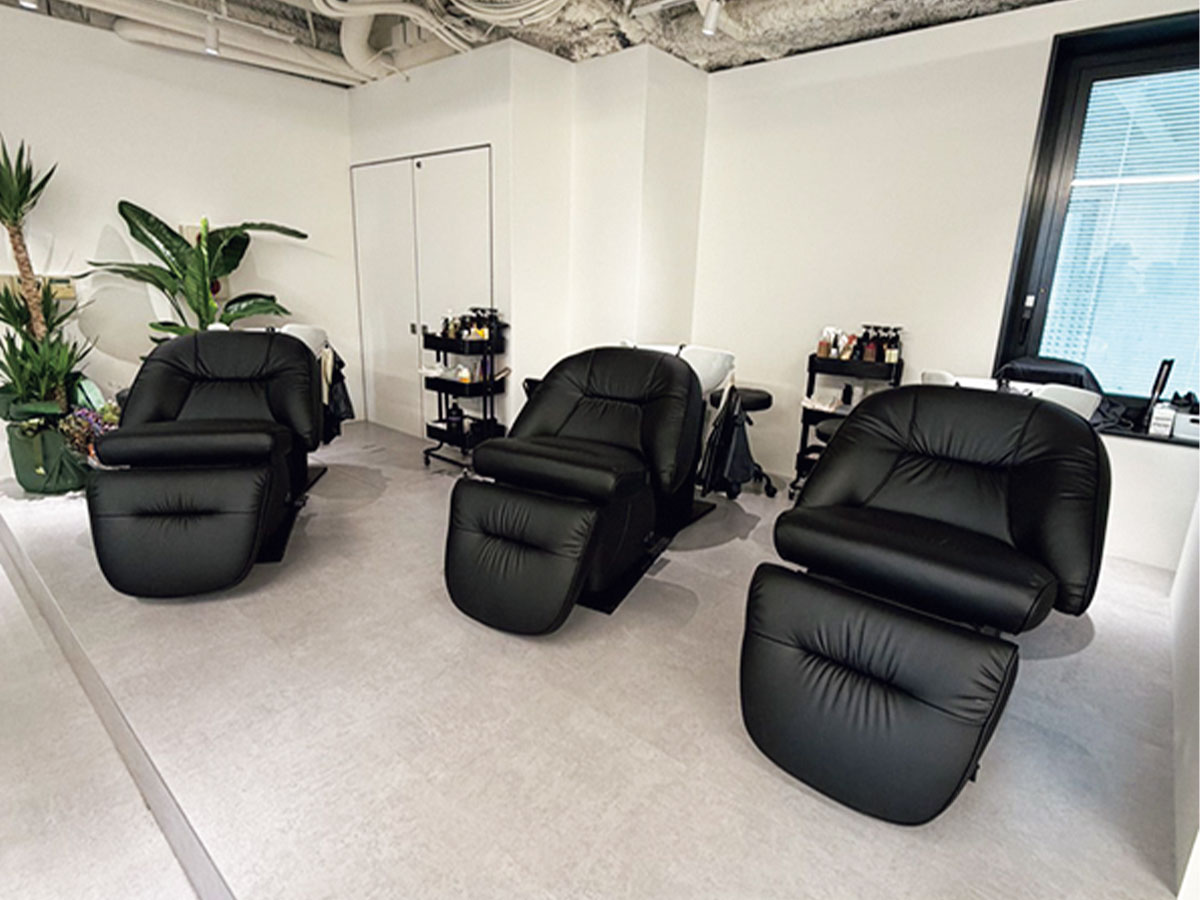 TWL╱トゥウェル