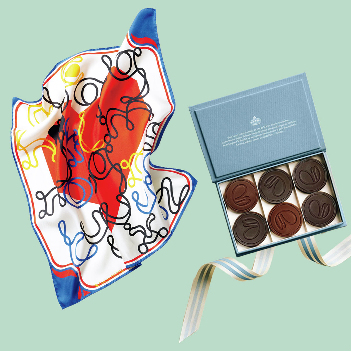 シャルロット シェネのシルクスカーフとチョコレート