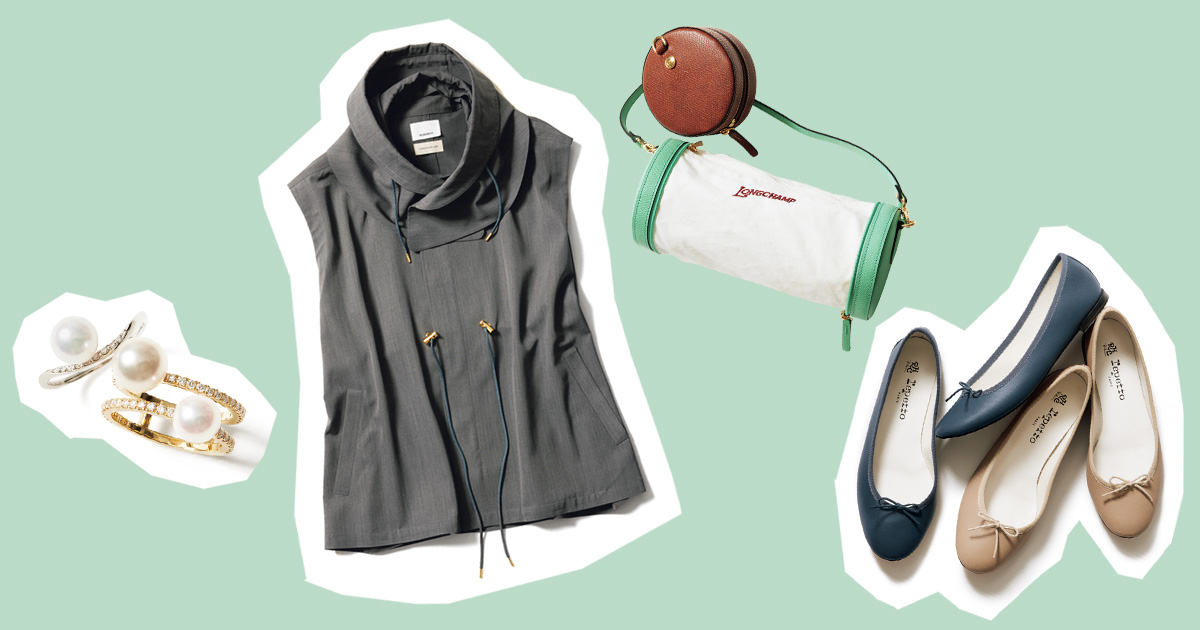 WSPのパールリングとヴァシュモンフォートゥモローランドのジレアウターとロンシャンのバッグとレペットのバレエシューズ