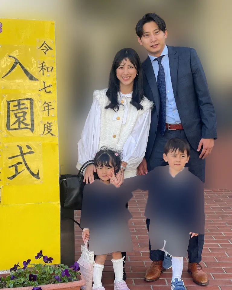 2025年4月の入園式の家族写真