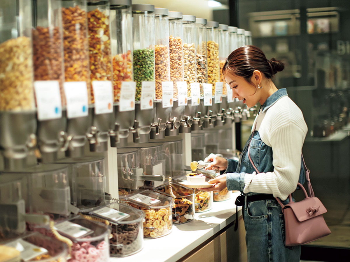 スナックは数十種類