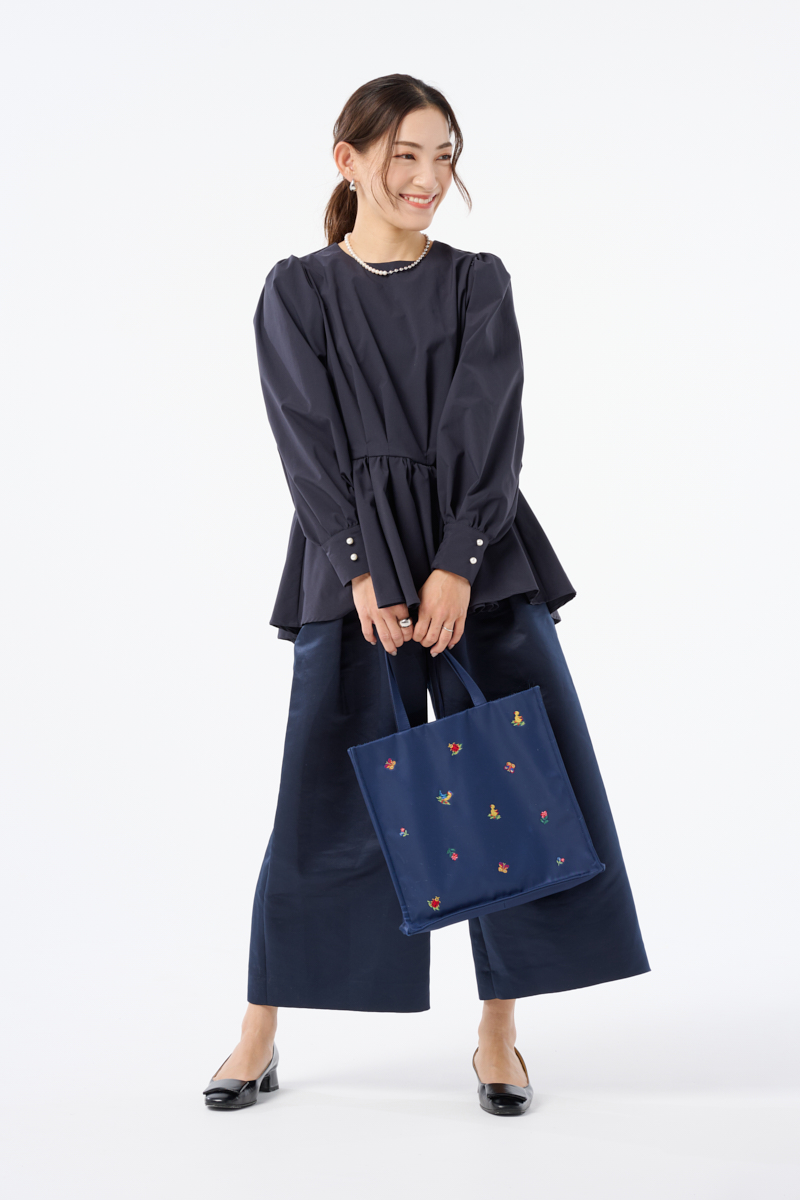 クラウドチームVERY高松愛莉のT5_[THREE SQUARE]ペプラムタックブラウスコーデ