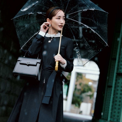 【全天候型セレモニー服】着映え目線の「特別感アウター」があれば“降っても”華やか！