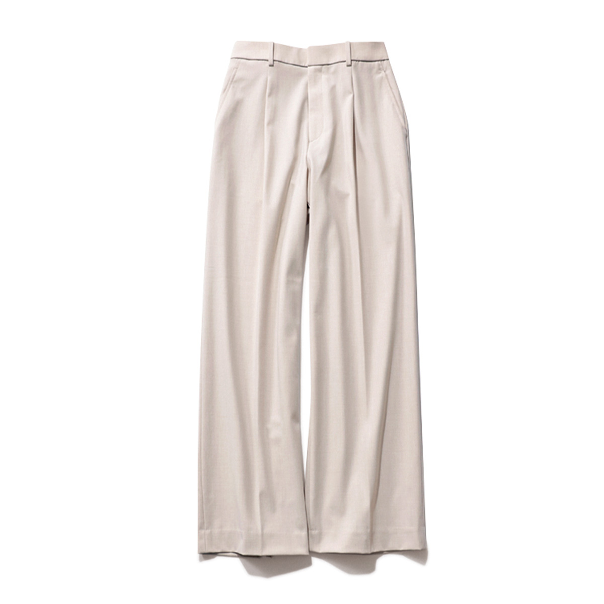 ユニクロの淡色のタックワイドパンツ