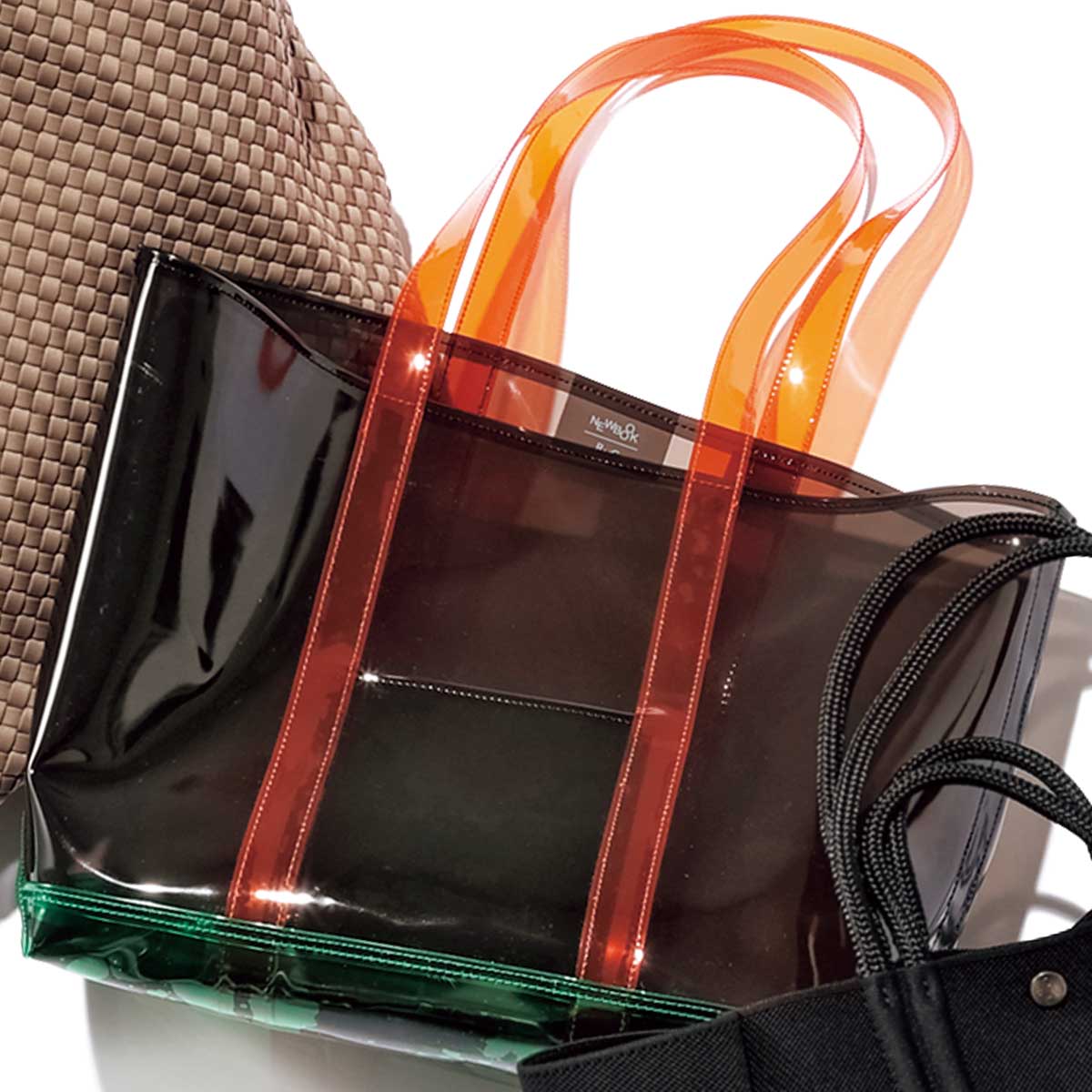 ニューブックのPVC素材のトートバッグ